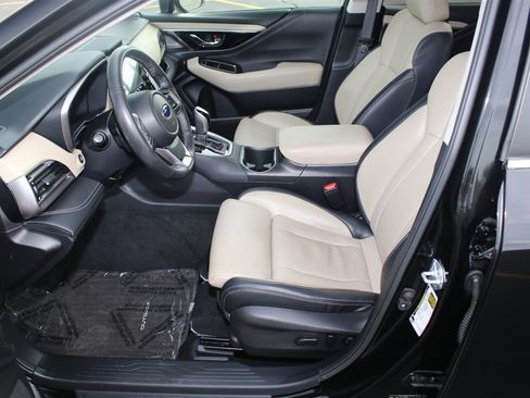 Used 2024 Subaru Outback Limited image 5