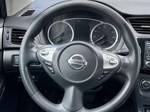 Used 2019 Nissan Sentra S FWD image 14