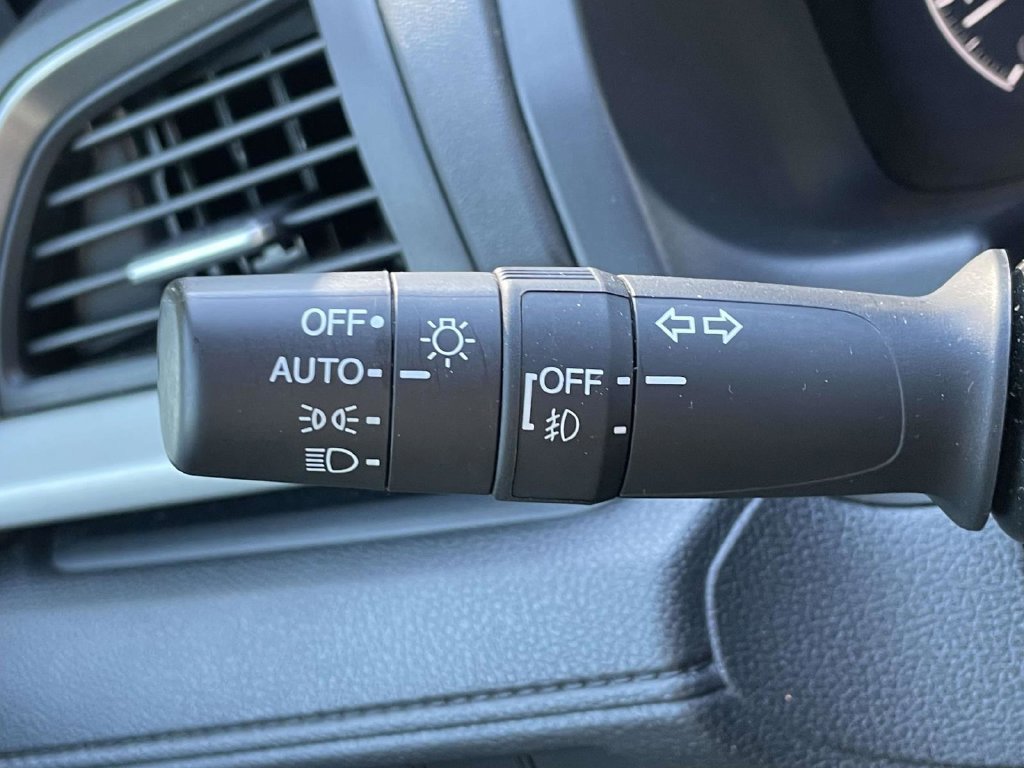 Used 2025 Honda Odyssey EX-L image 35