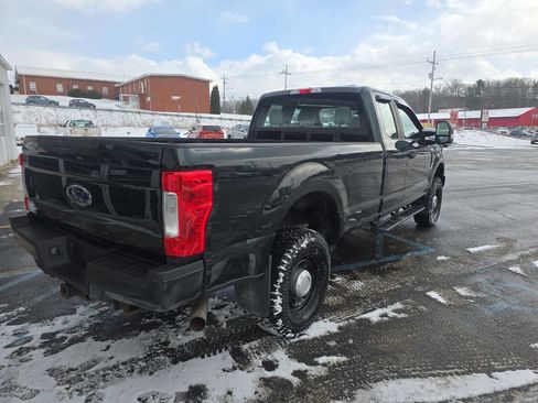 Used 2017 Ford F250 XL w/ Power Equipment Group image 7