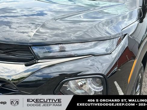 Used 2023 Chevrolet TrailBlazer RS w/ Sun and Liftgate Package AWD/4WD image 7
