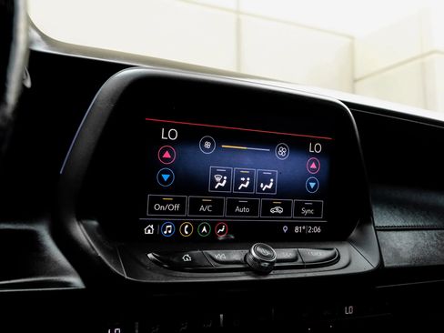 Used 2019 Chevrolet Camaro SS RWD image 34