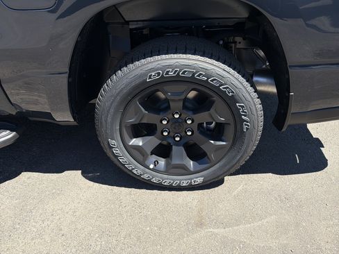 New 2026 RAM 1500 Express AWD/4WD image 15