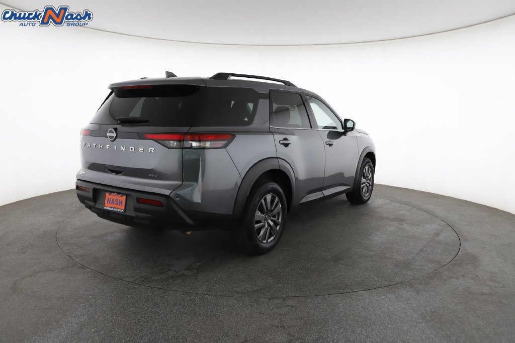Used 2025 Nissan Pathfinder SV AWD/4WD image 12