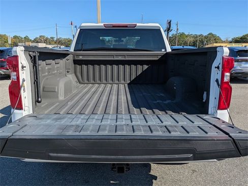 Used 2021 Chevrolet Silverado 1500 Custom image 12