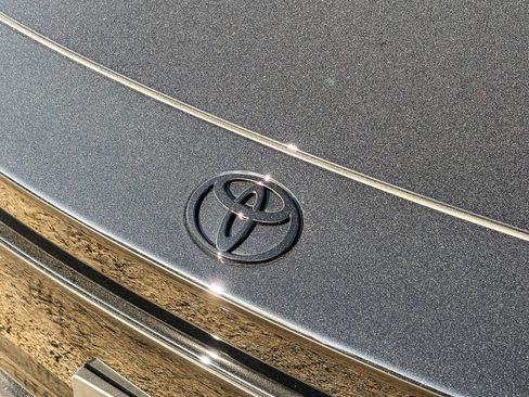 New 2026 Toyota C-HR AWD/4WD image 10