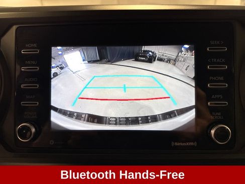 Used 2021 Toyota Tacoma SR AWD/4WD image 13