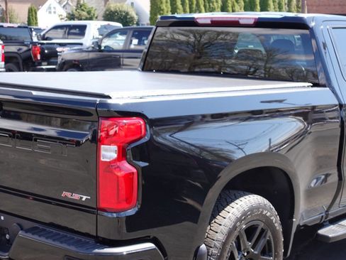 Used 2024 Chevrolet Silverado 1500 RST image 12