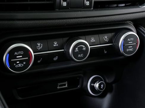 New 2026 Alfa Romeo Giulia RWD image 17