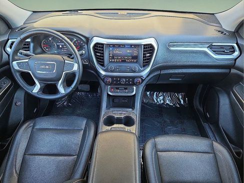 Used 2023 GMC Acadia SLT image 18