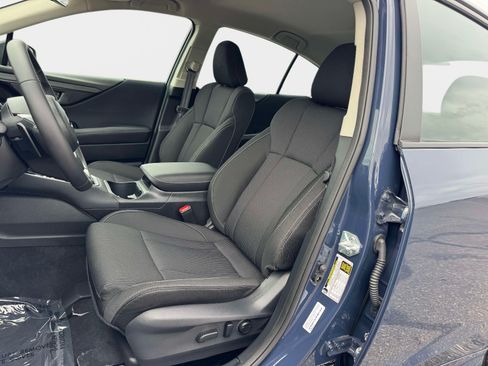 Used 2025 Subaru Legacy Premium AWD/4WD image 11
