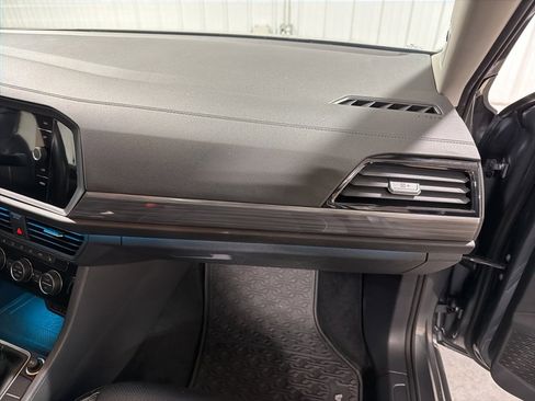 Used 2023 Volkswagen Jetta SEL image 23