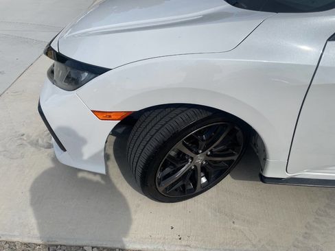 Used 2021 Honda Civic Sport image 28