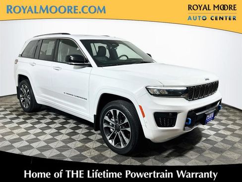 Used 2022 Jeep Grand Cherokee Overland w/ Advanced Protech Group III AWD/4WD image 1