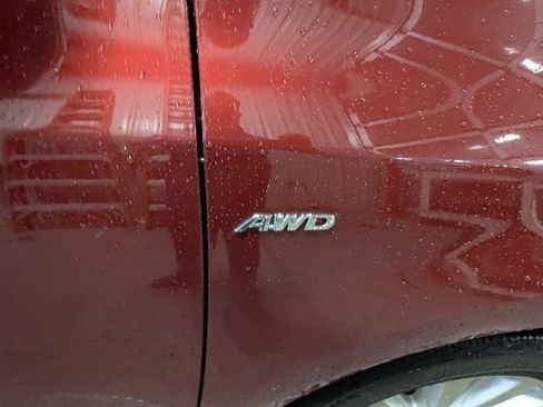 Used 2016 Toyota Sienna XLE w/ XLE Navigation Package AWD/4WD image 15