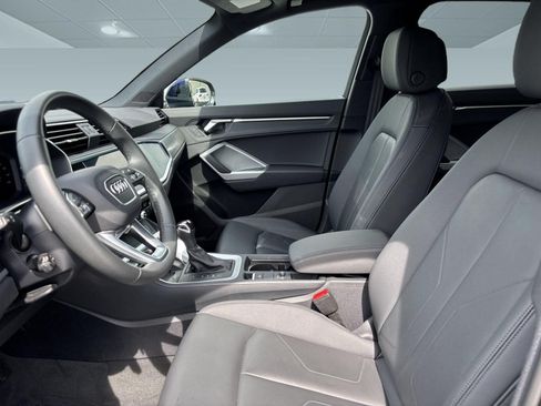 Certified 2025 Audi Q3 2.0T Premium AWD/4WD image 26