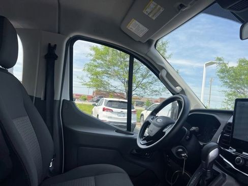 Used 2023 Ford Transit 350 XLT RWD image 36