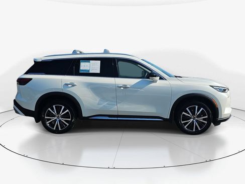 Used 2025 INFINITI QX60 Sensory AWD/4WD image 5