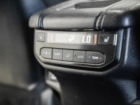 Used 2025 Toyota Grand Highlander AWD Hybrid image 35