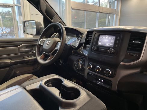 Used 2022 RAM 1500 Big Horn AWD/4WD image 30