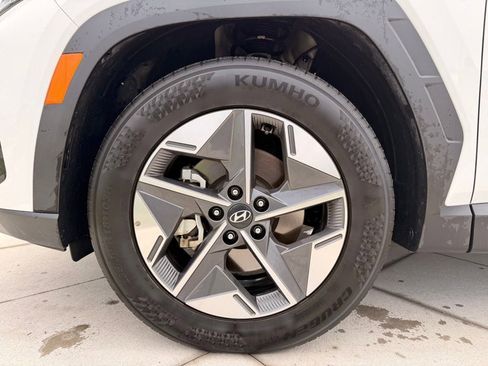 Used 2025 Hyundai Tucson SEL FWD image 10