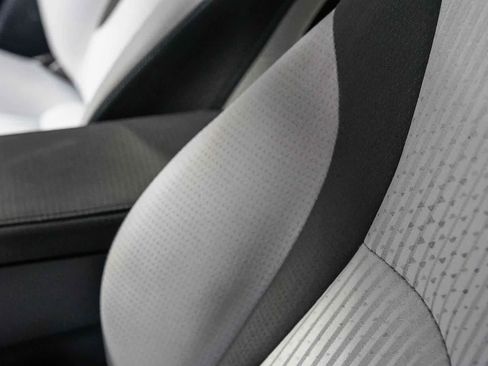 Used 2017 Toyota Prius Prime Plus w/ Carpet Mat Package FWD image 20