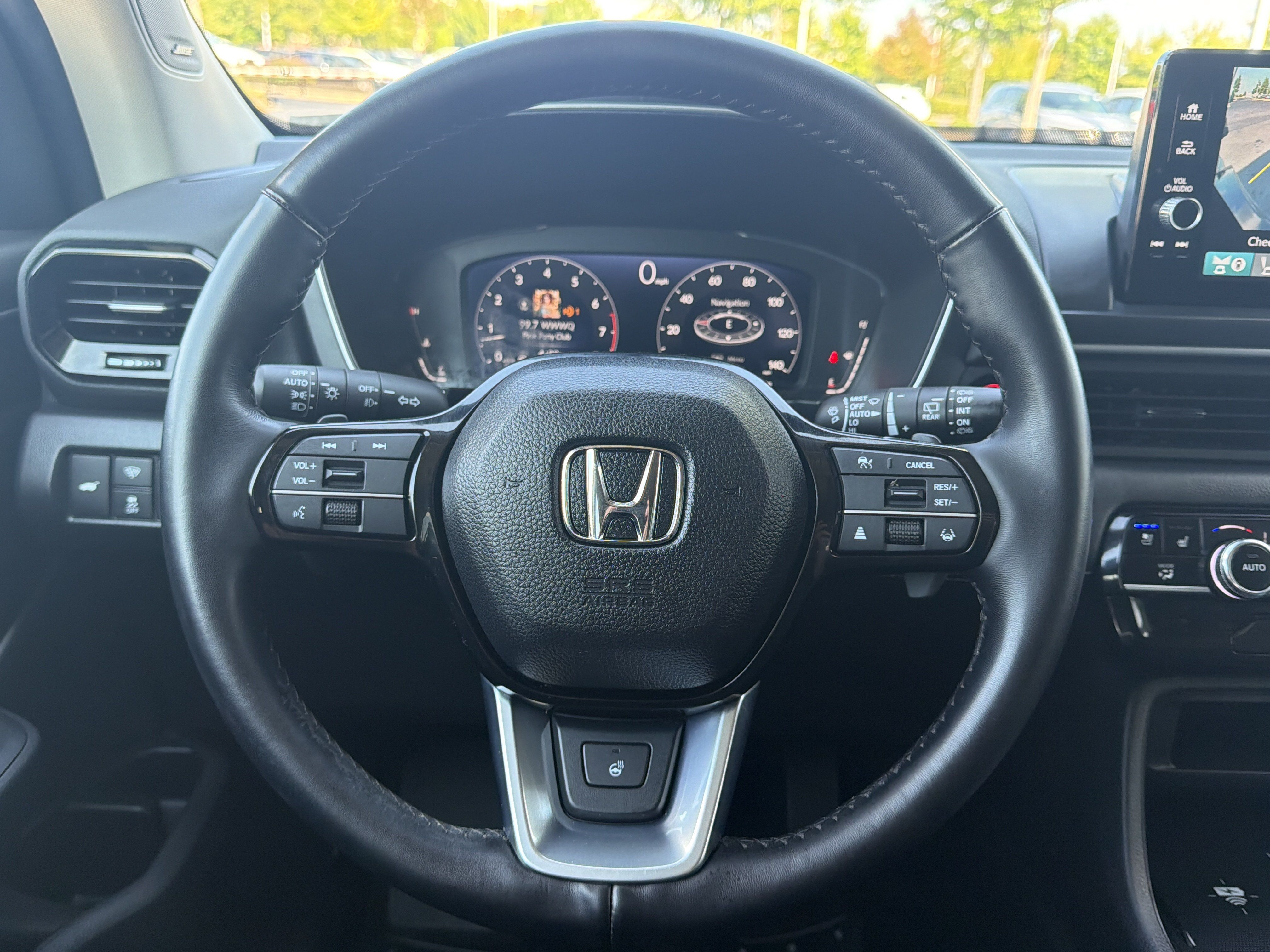 Used 2024 Honda Pilot Elite image 17