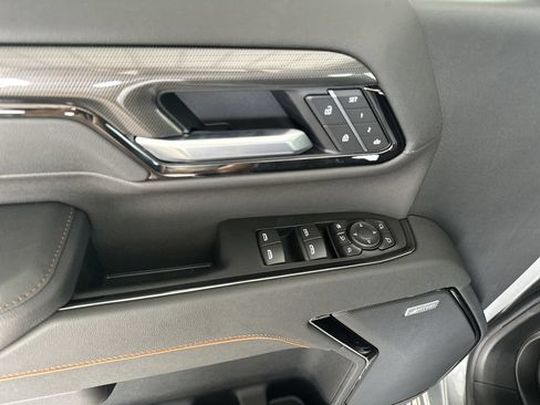 New 2026 GMC Sierra 2500 AT4 w/ AT4 Premium Plus Package AWD/4WD image 11