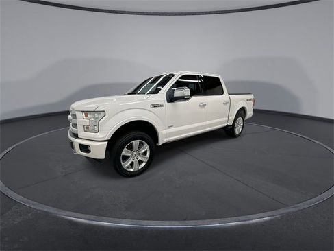 Used 2017 Ford F150 Platinum w/ Equipment Group 701A Luxury image 4