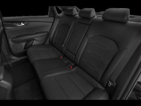 Used 2022 Kia Forte GT-Line w/ GT-Line Technology Package image 10