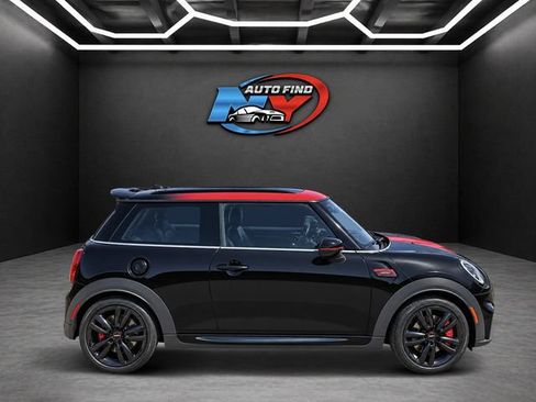 Used 2024 MINI Cooper John Cooper Works w/ Signature Upholstery Package FWD image 17