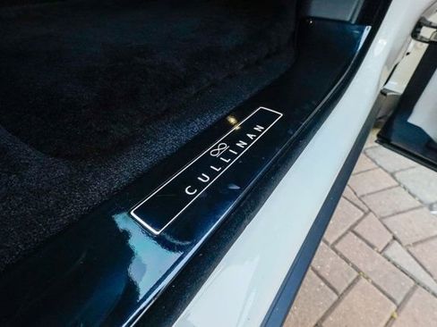 Used 2023 Rolls-Royce Cullinan Black Badge w/ Driver's Package AWD/4WD image 84