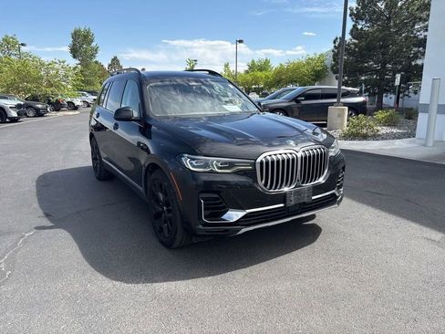 Used 2022 BMW X7 xDrive40i w/ Premium Package AWD/4WD image 7