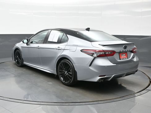 Used 2023 Toyota Camry XSE w/ Navigation Package FWD image 4