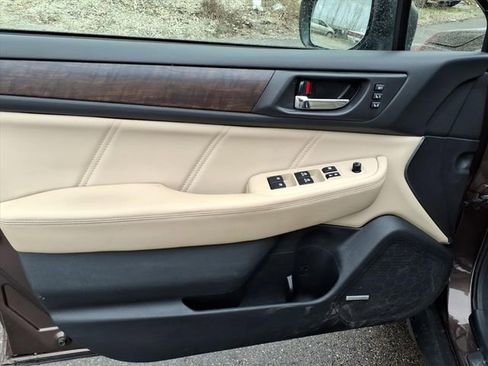 Used 2019 Subaru Outback 3.6R Limited image 13