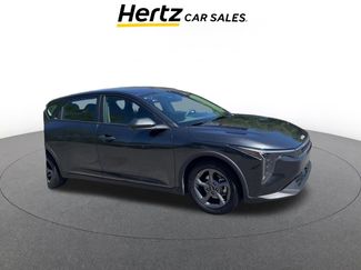 Used 2025 Kia K4 LXS video 1