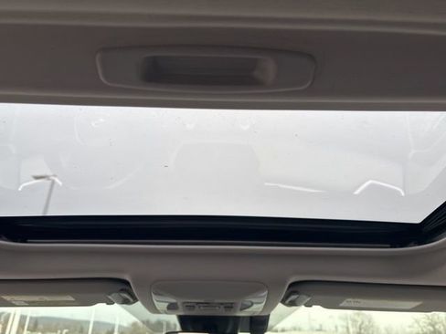 Used 2021 Toyota RAV4 XLE w/ Convenience Package image 35