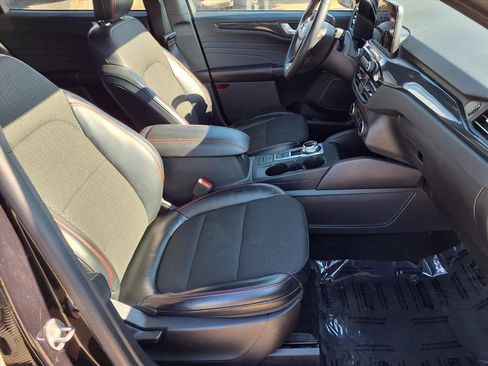 Used 2024 Ford Escape ST-Line image 27