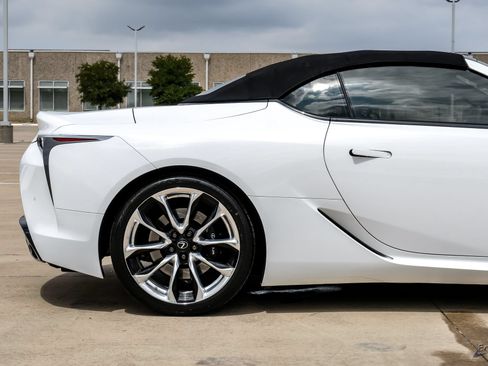 Used 2021 Lexus LC 500 Convertible w/ Touring Package RWD image 22