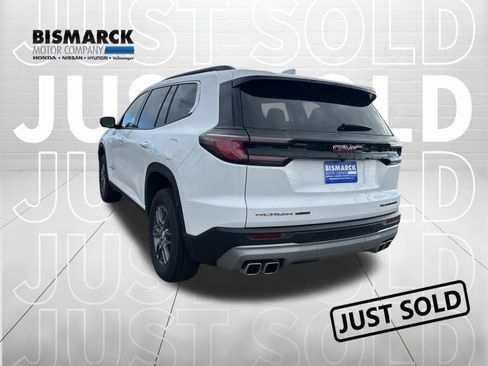 Used 2025 GMC Acadia Elevation AWD/4WD image 4