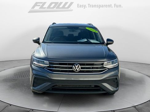 Used 2023 Volkswagen Tiguan S image 2