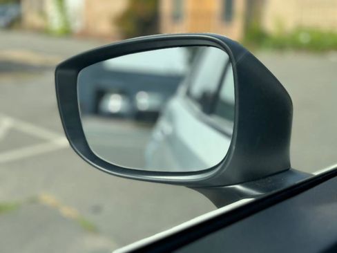 Used 2021 MAZDA CX-9 Signature image 26