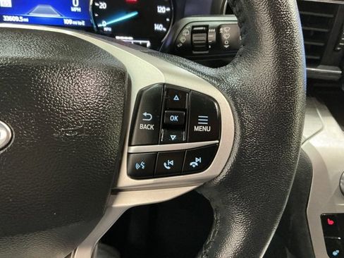 Used 2022 Ford Explorer XLT w/ Equipment Group 202A image 31