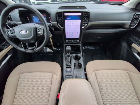 Used 2024 Ford Ranger XLT w/ Technology Package image 18