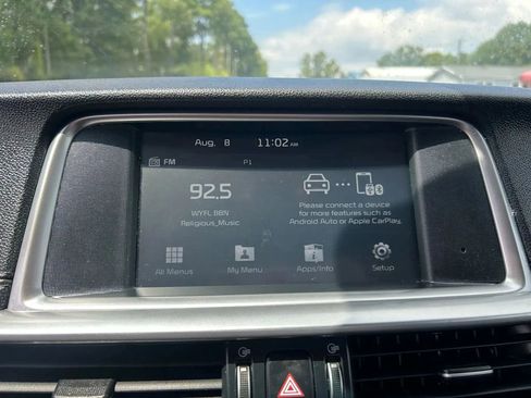 Used 2020 Kia Optima LX image 18