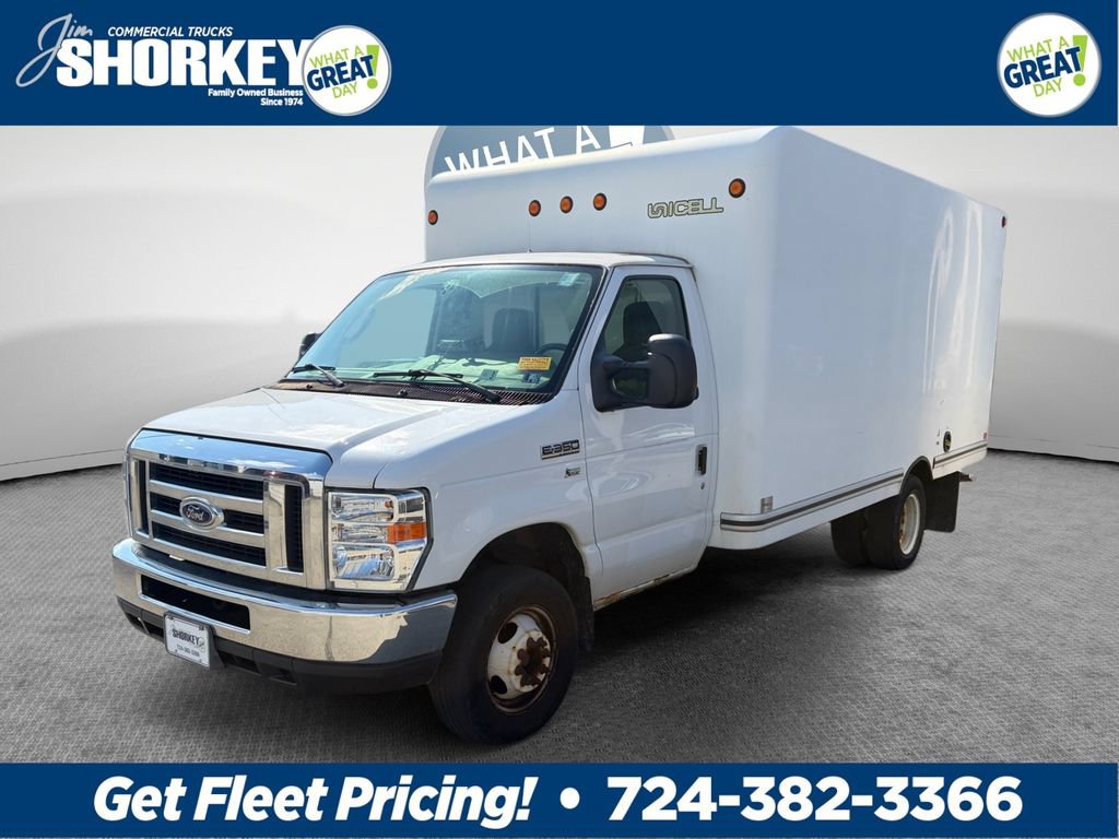 Used 2016 Ford E-350 and Econoline 350 Super Duty RWD image 8