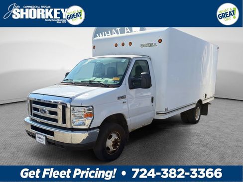 Used 2016 Ford E-350 and Econoline 350 Super Duty RWD image 8