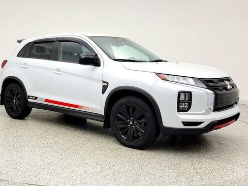 Used 2024 Mitsubishi Outlander Sport AWD image 3