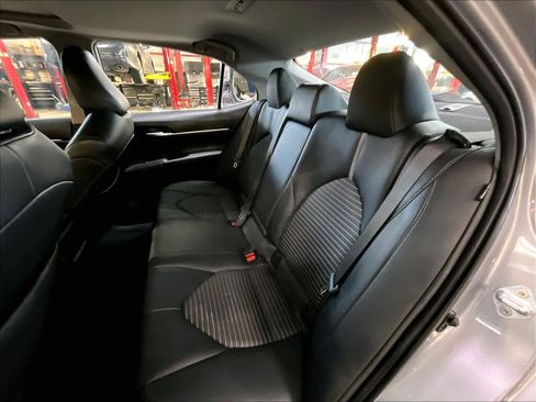Used 2023 Toyota Camry SE image 15