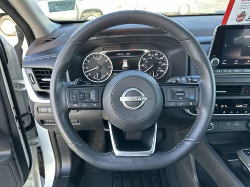 Certified 2023 Nissan Rogue SV w/ SV Premium B Package image 21